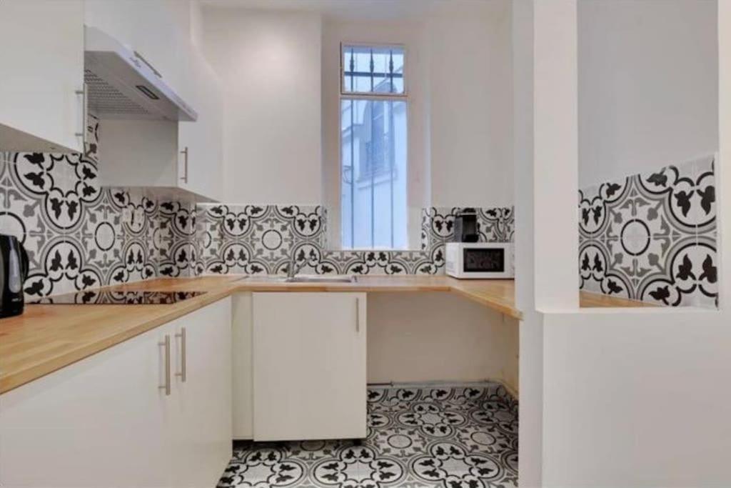 Appartement Magnifique Paris 18 Экстерьер фото