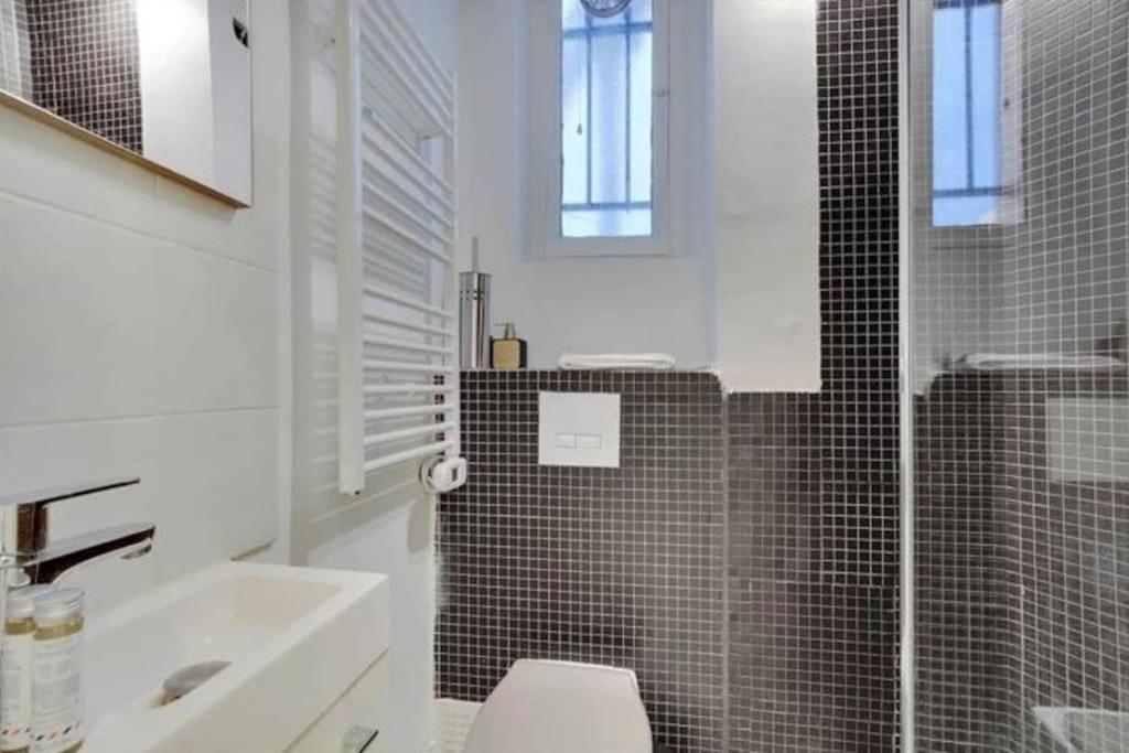 Appartement Magnifique Paris 18 Экстерьер фото